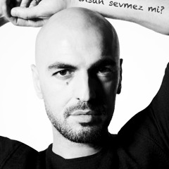 Soner Sarıkabadayı - İnsan Sevmez mi (2012) Single