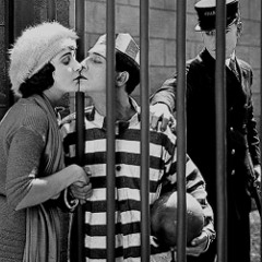 Ice.Cream.Morphine - The Moonlight Prisoner