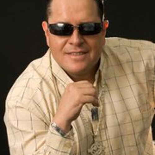 Stream Voice Over Nick The Hitman ( Estudio Records El Original