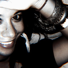 Elka Miste - Shift your gaze mix - Deephouse