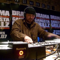90s RnB 10min quickmix - DJ Nitro (12-21-2012)