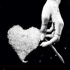 Rihanna "Diamonds" (Br0ken Remix) (FREE DOWNLOAD)