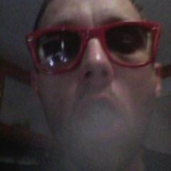 so fresh so fly: flo at Off my dome straight to my phone ya dig