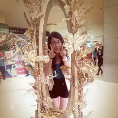 纯粹玩玩 走音 T.T LOL 我最喜欢唱的韩国歌之一 ♥