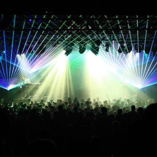Cinnamon Chasers Live Set (Recorded at Best Buy Theatre (New York) 28th Dec 2012)