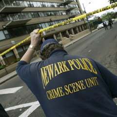 Leef Bonds - Live Life