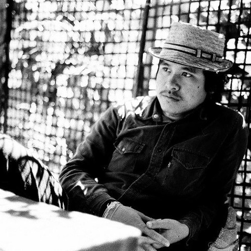 เดินทาง