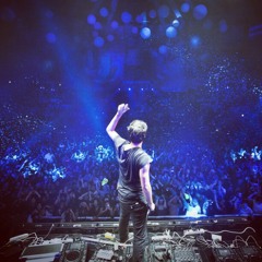 R3hab - Live at Jacked NYE at The Pier 94 in New York [FREE DOWNLOAD]