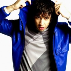 Example - Kickstarts (Eriihcksen remix)