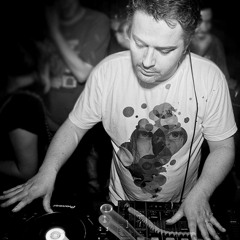 DJ Mix # 306 - Alan Braxe (Recorded Live from Vulture Label Night at Social Club, Paris 12-29-2012)