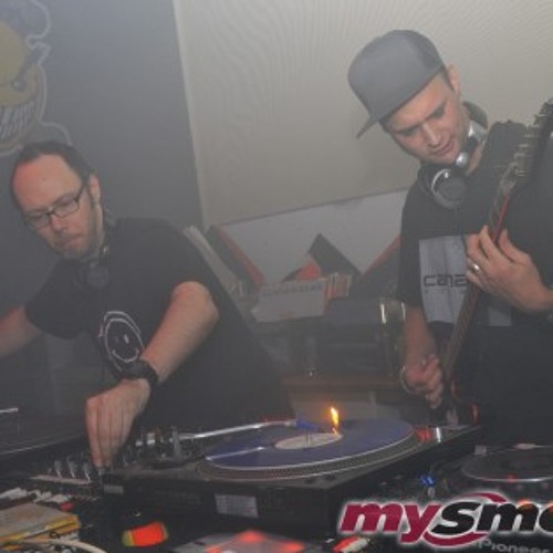 Man at Arms vs Sorgenkint - LIVE - Acid Wars 17th Dec. 2012