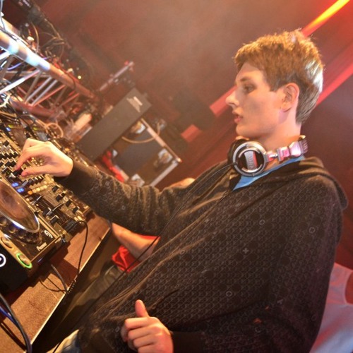 Matt Bukovski - Surrounded 021 @ ah.fm (11-01-2013)