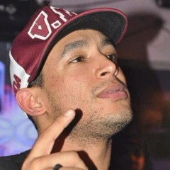 Mc Ticão - To Planejando Ficar Rico Esse Ano , Cai pra Trais das baraquinha [ AO VIVO]