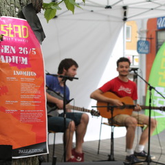 Easy on my eyes - 2012