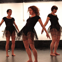 The Green Surround - WALL