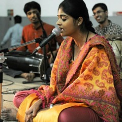 Thaara Rang Mahal Mein (Live)