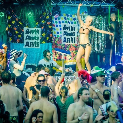 PARTY PARTY IN YOUR SWIMMINGPANTS