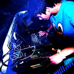 Bruno Mars & Sander Van Doorn - Locked Out of Joyenergizer (GoWantin MashTrap)