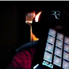 Mc Magrinho - Ao Vivo em Cuiabá {djs Caverinha e Juliano}