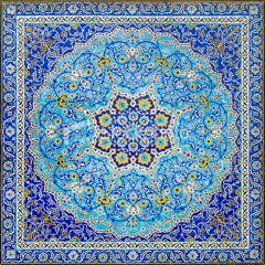 Noomzeh Soor Geriyeh & Baraye Dr. Homa Darabi