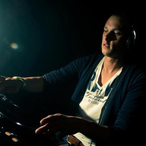 C-commander - Unreality ( short edit )  preview