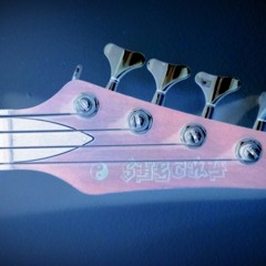 Complex on Piccolo bass
