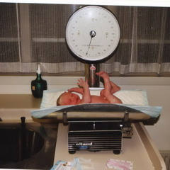 Each day that you grow by Petra van Weelden