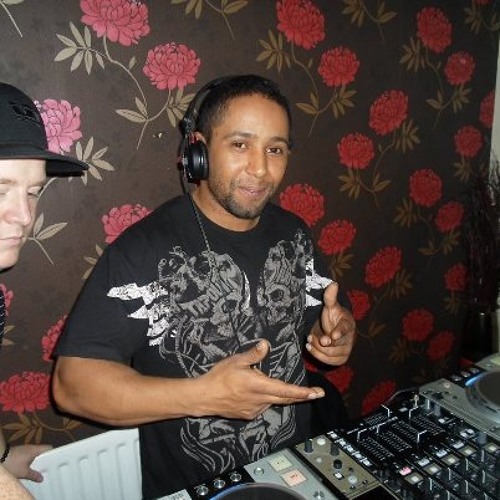Dnb dark rollers mixed by Dj Tron