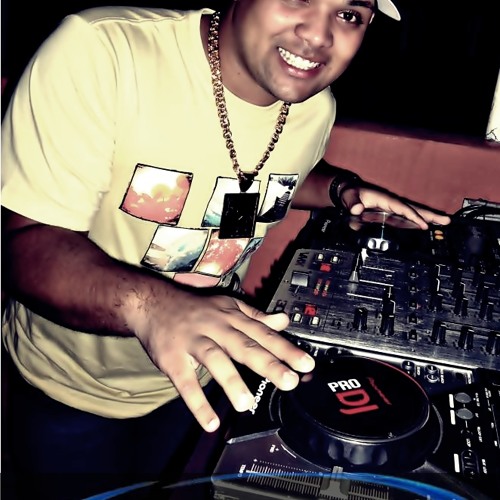 MONT = OSTENTAÇÃO & PUTARIA  (( PEZADISSIMA 2013 )) DJ LC FUNK-SP O BRABOOOOO