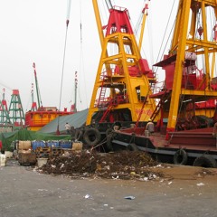 Unloading scrap metal, Chai Wan, Hong Kong