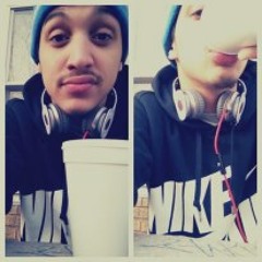 MIKEY FLY W THE NIKE - DJ GET EM