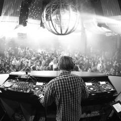 Tim Berg - Bromance (Haugaard's Crappy Remix)