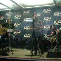 La Oreja de Van Gogh Acústico 100 - Cien Radios, Argentina / 2008.