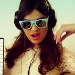 Dance To the Beat (Trackie RMX)