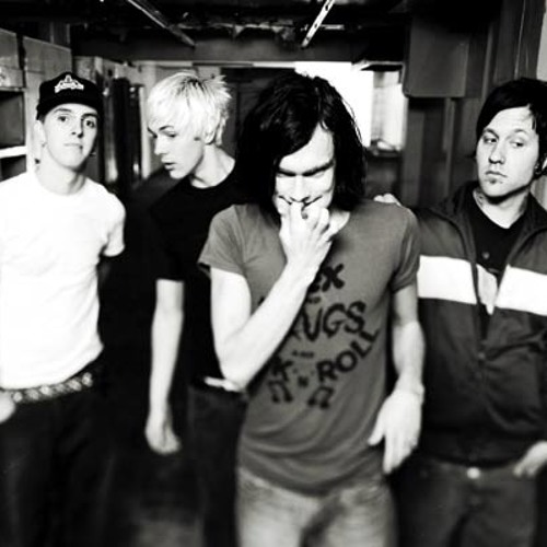 The Used - The Bird And The Worm (EiSkrim Remix) Download "ON"