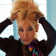 Sasy Mankan,Hosein Mokhte, Ali Pishtaz Ft Isun Barbie - Party