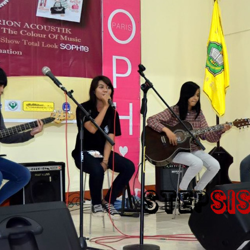 STEPSISTER-First Love