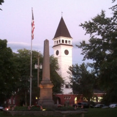 Marshall Smith-Anyone Lived In A Pretty How Town