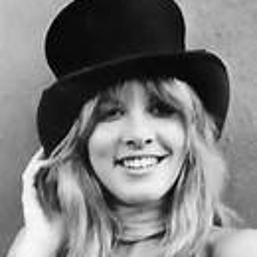 "Rhiannon" - Stevie Nicks (live1982)
