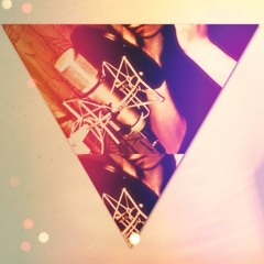 Nicki Minaj Ft. Chris Brown-Right By My Side (CHARM VERSION)