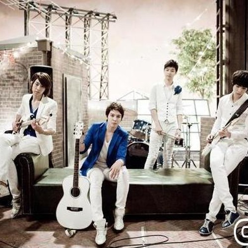 Stream Love Light (사랑 빛) - CN Blue (Cover) by evlynna