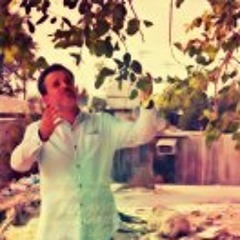 ماكنت أنظر للسماء وأنحني