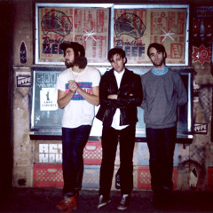 Skaters - "I Wanna Dance (But I Don't Know How)"