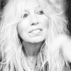 Love - JUDIE TZUKE