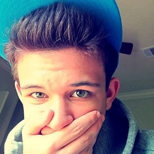 Stream Cups Anna Kendrick (Cover) by coversbybray Listen online for