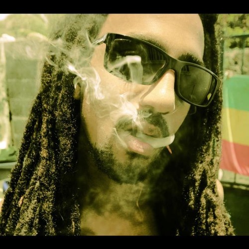 Ti Lion( Blackman) -"Bonne Weed " février 2013 Exclusivité Coqlakour