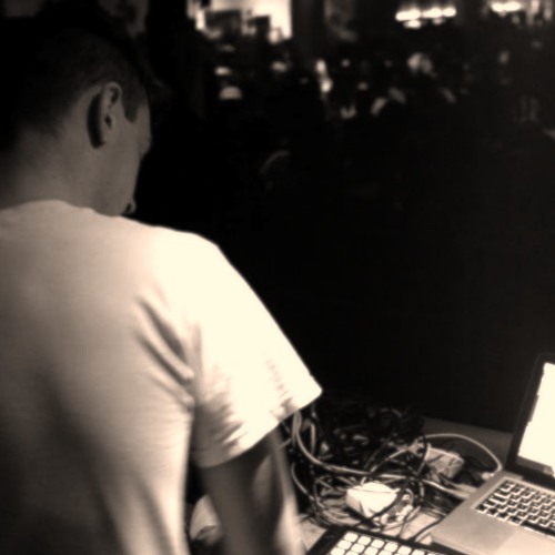 Jan Fleck live @ Stressless Club Fuel Techno Portugal 9.2.2013