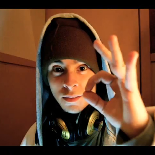 Grilo 13 - vai toma no cu