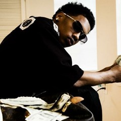 100-Tracy T raw freestyle