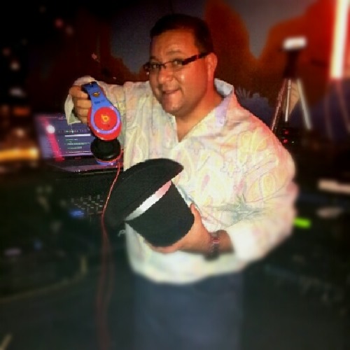 DJ CARLOS RAMIREZ OK CORRAL - NORTEÑO CON SAX